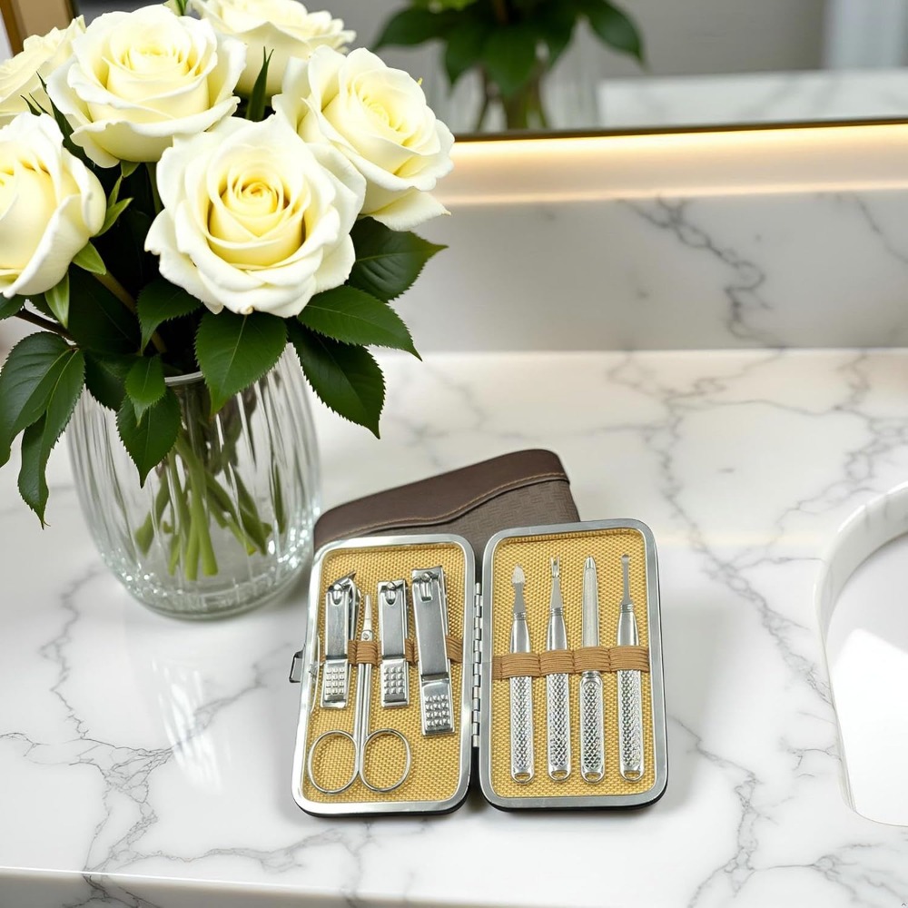 Professional Manicure Pedicure - огляд і ціна Mens Grooming Kit Gift Set